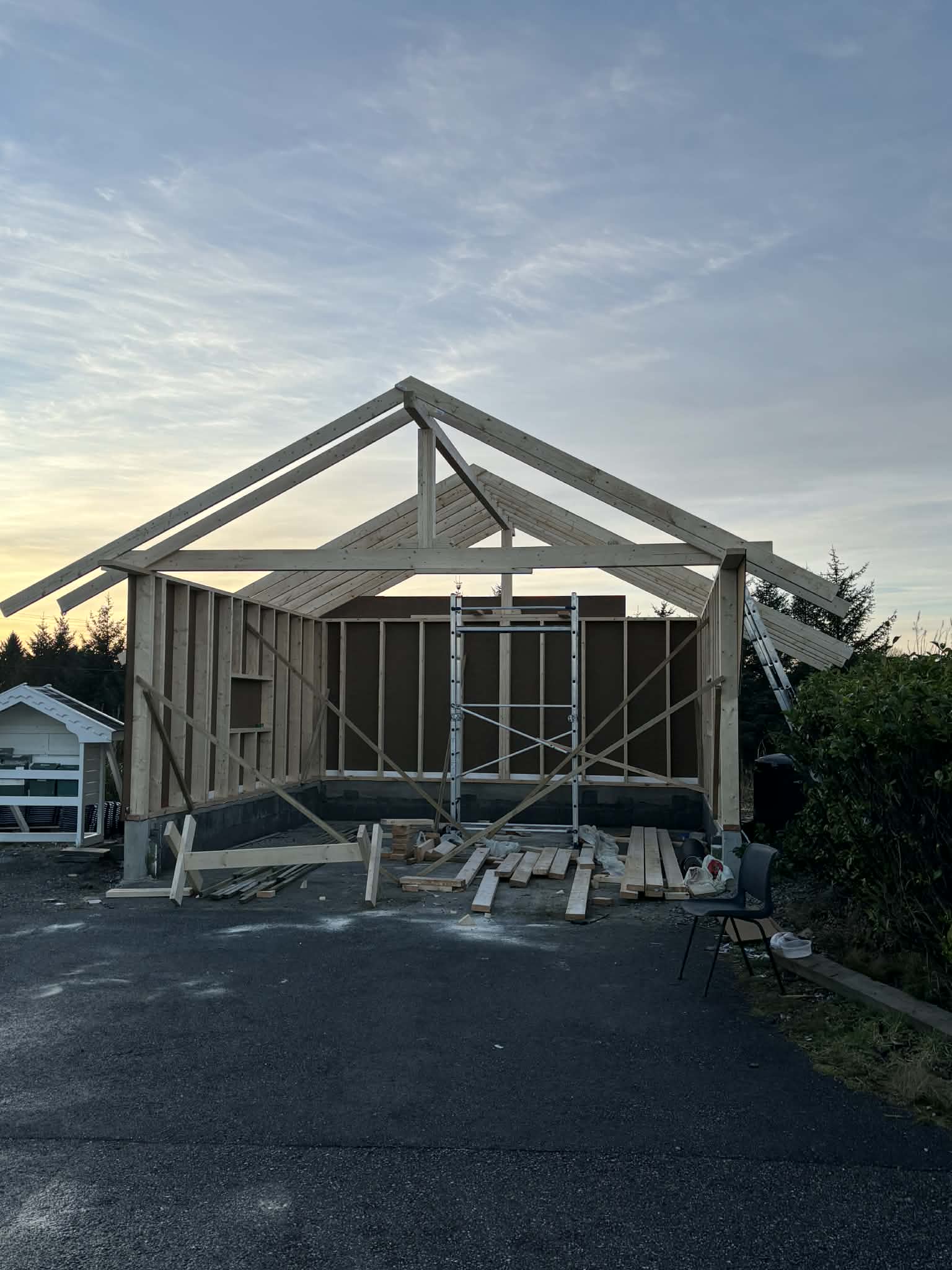 Garasje med loft under oppføring